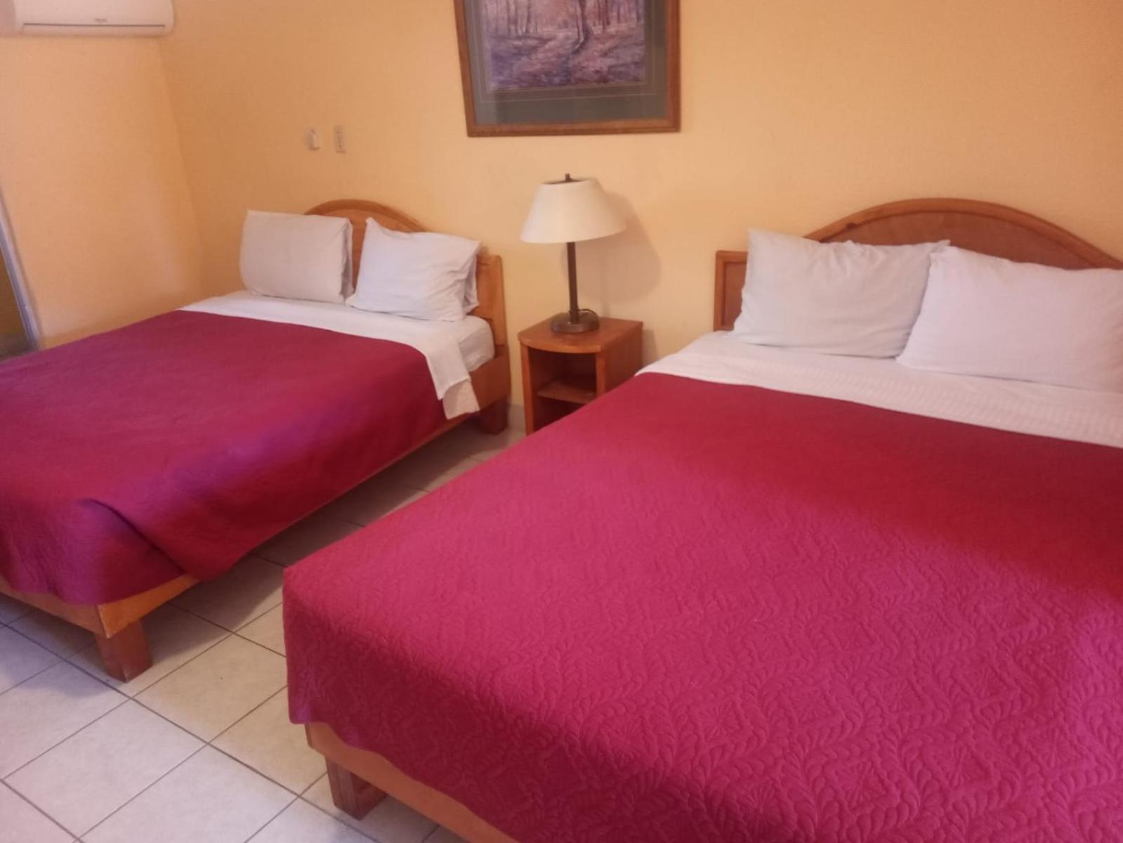 Hotel Sevilla تيجوانا المظهر الخارجي الصورة