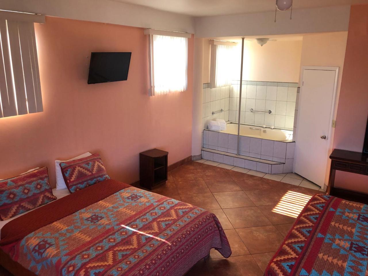 Hotel Sevilla تيجوانا المظهر الخارجي الصورة