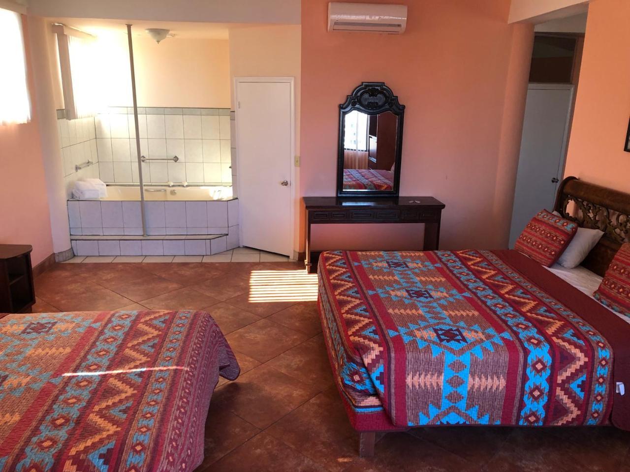 Hotel Sevilla تيجوانا المظهر الخارجي الصورة